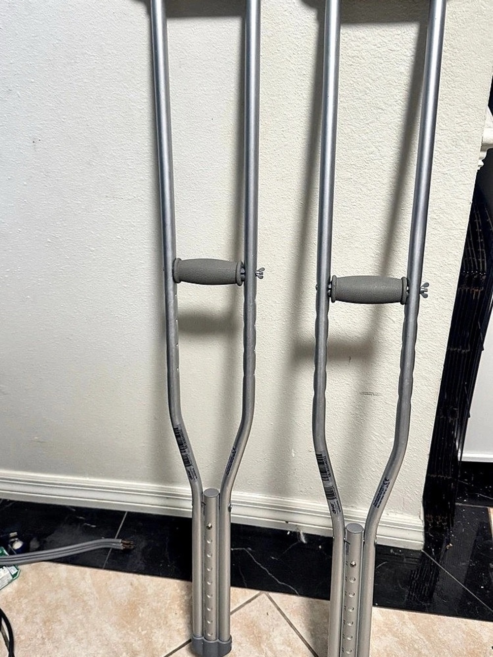 Adjustable Aluminum Crutches Gray Pair